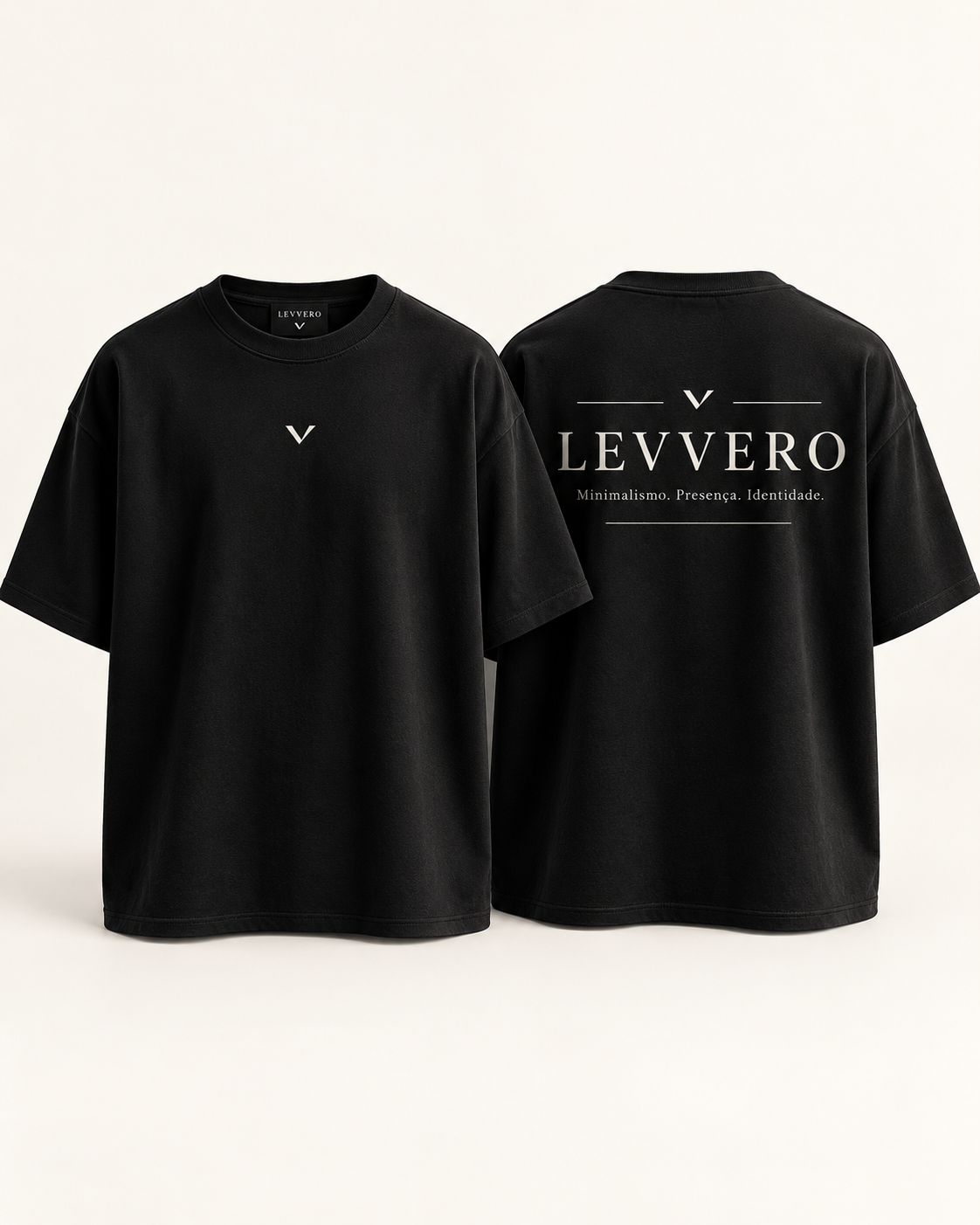 Camiseta Oversized LEVVERO preta com estampa nas costas
